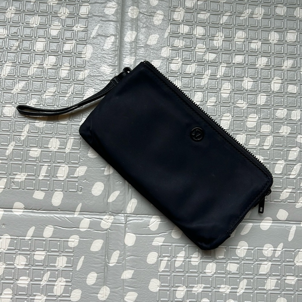Lululemon Black Wallet